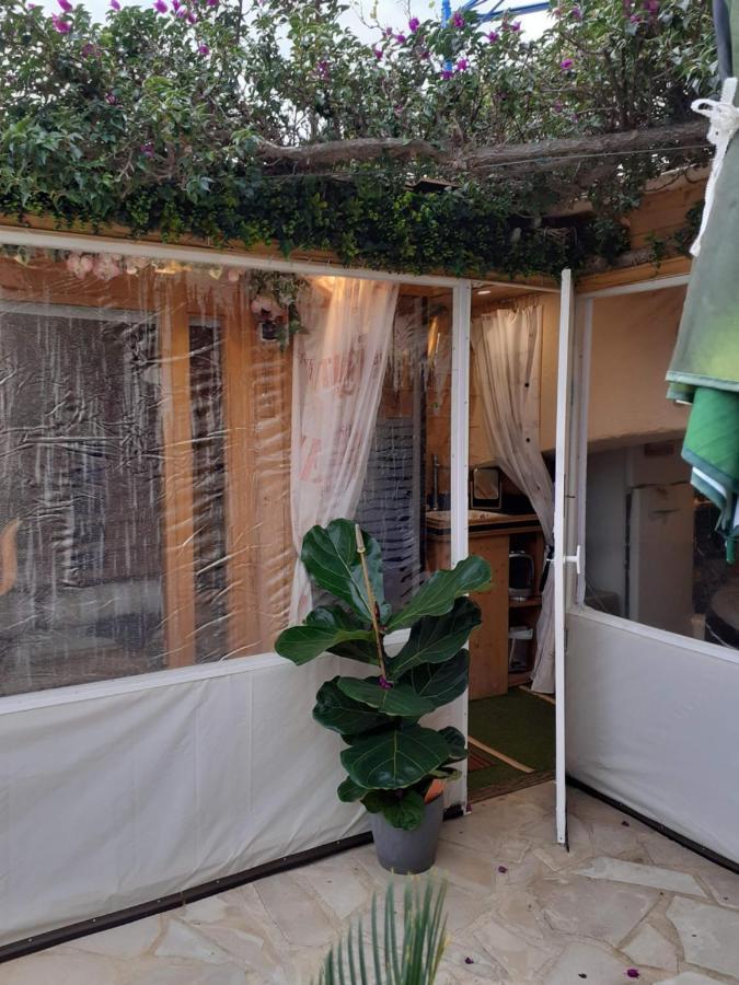 Nouveau ! Chambre D'Hote Insolite Privee " Coeurs De Pirates A Bali En Provence" Spa Sauna Massages Dans Cadre Exotique D'Amenagements Exterieurs D'Exception Ete Comme Hiver Bienvenue !!! Cavalaire-sur-Mer Exterior foto